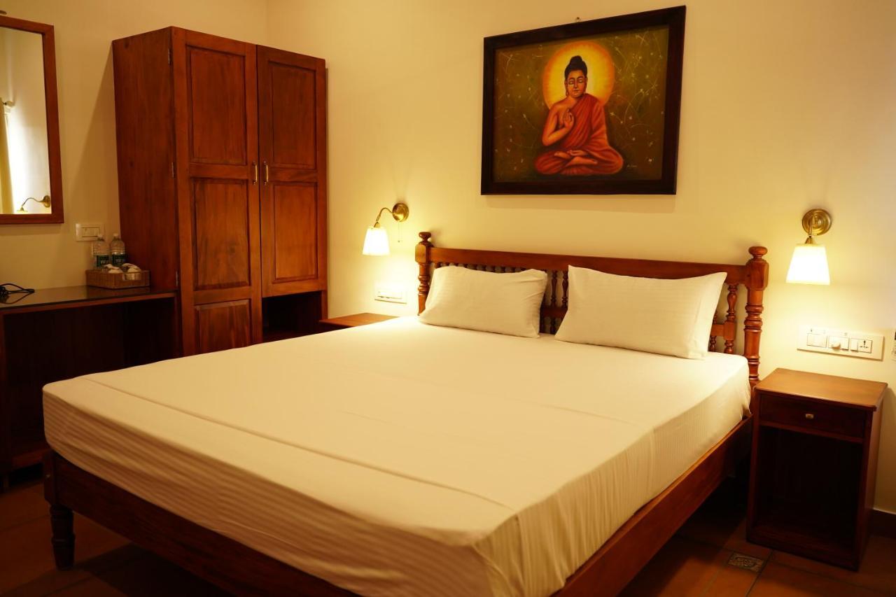 Buddha Beach Hotel Ковалам Екстер'єр фото