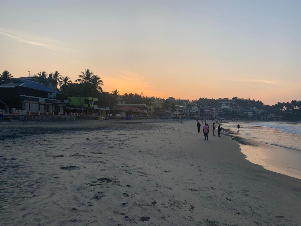 Buddha Beach Hotel Ковалам Екстер'єр фото