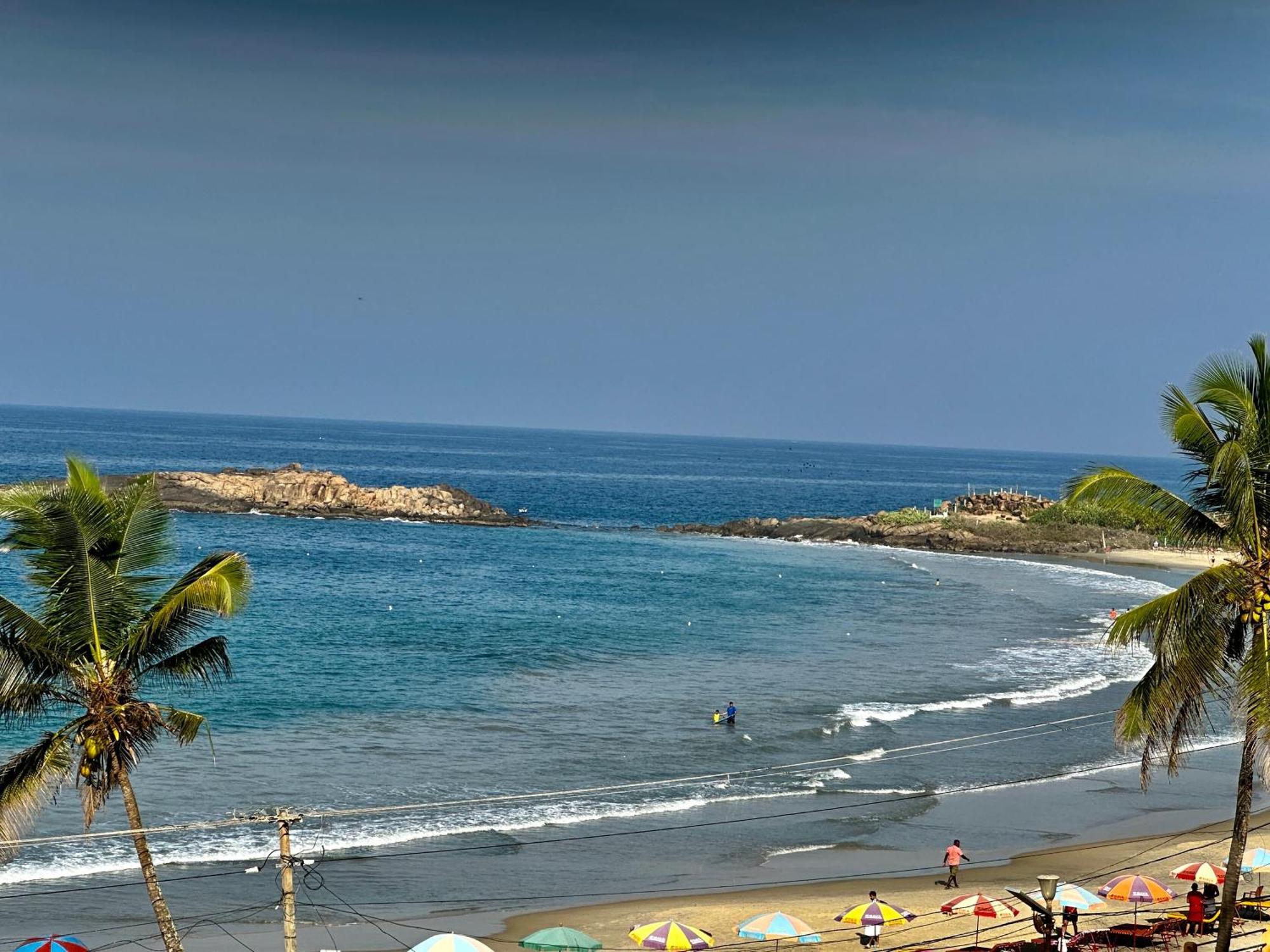 Buddha Beach Hotel Ковалам Екстер'єр фото